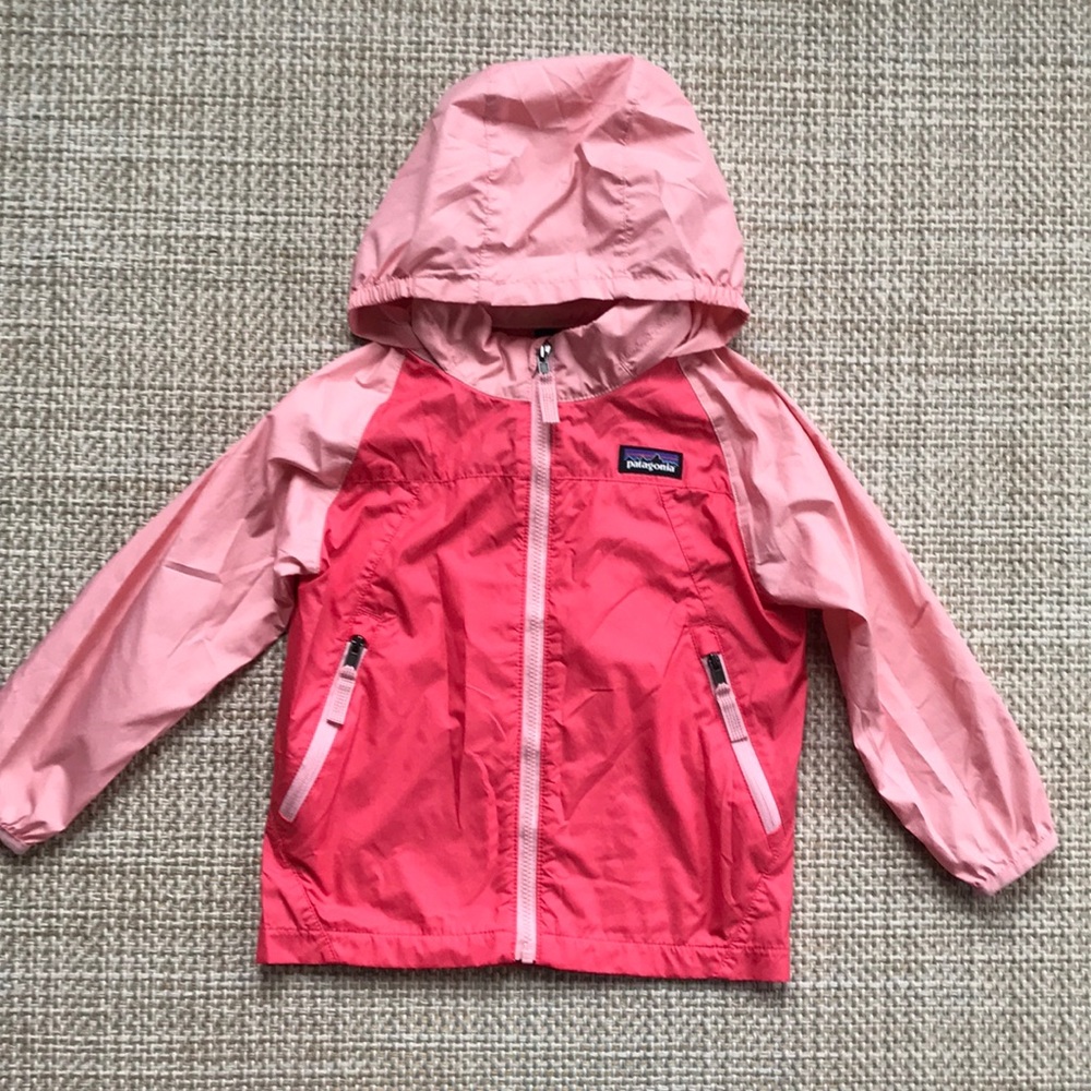 Patagonia Windbreaker (size 2T)